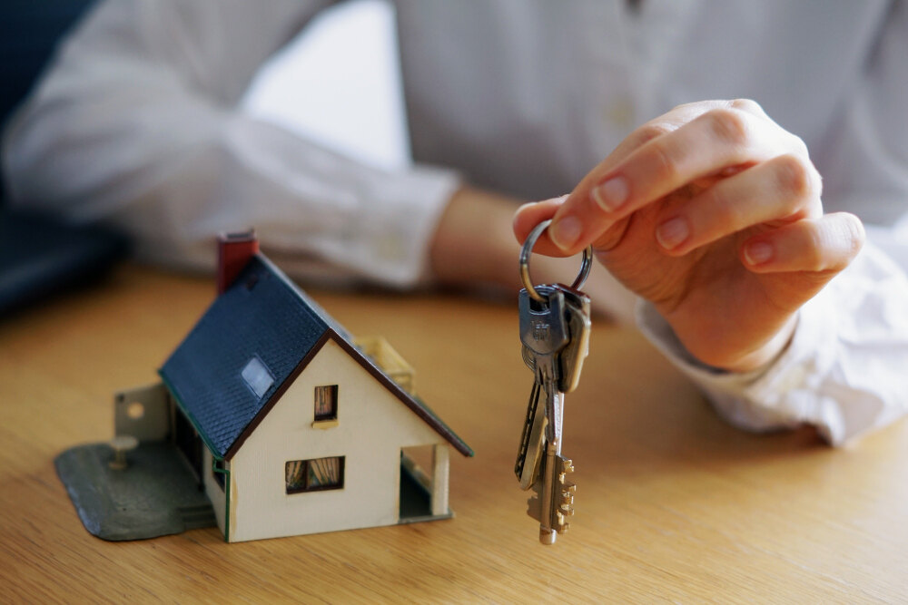 what fees are involved in selling a house